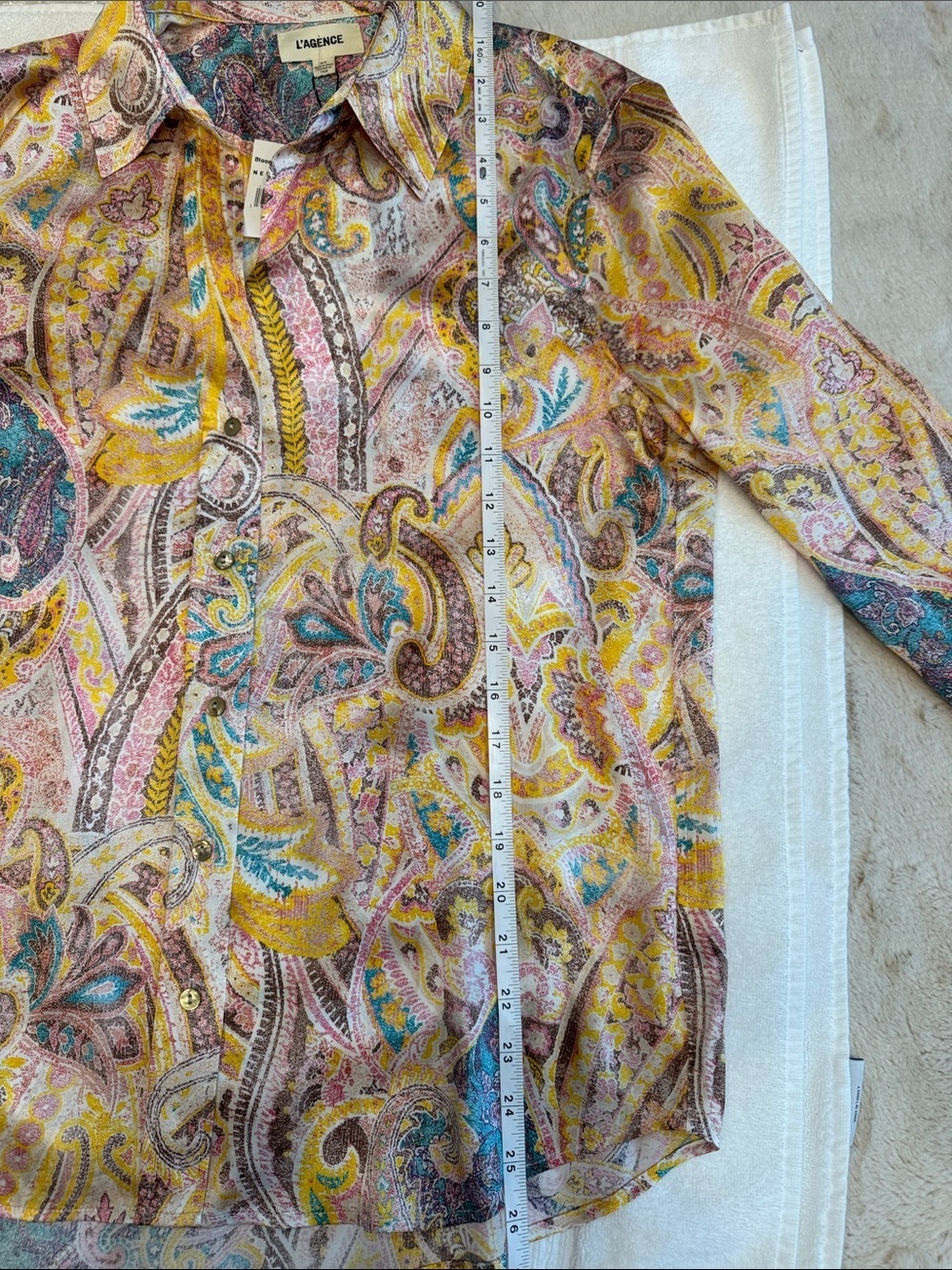 NWT, L'AGENCE Dani size S, Pastel Paisley Silk Button-Down Blouse, MSRP $345.00 - Picture 13 of 13